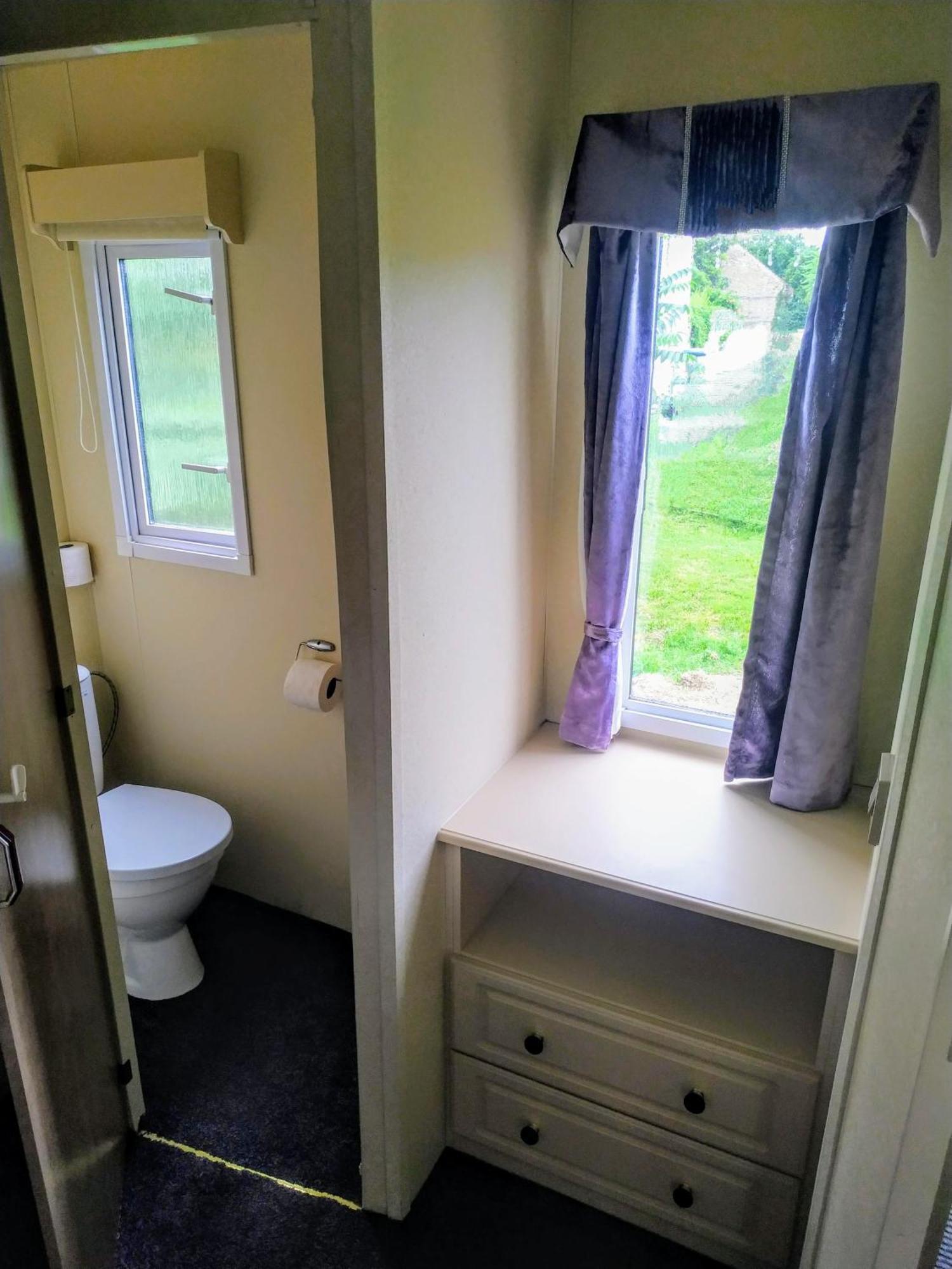 דירות קונטה הורה Mobilehouse Udraz מראה חיצוני תמונה